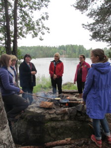 Anni Ylinen, Heli Lehtomäki, Henna Heikkilä, Anita Thiesen, Riina Aspila ja Hilja Mäkinen