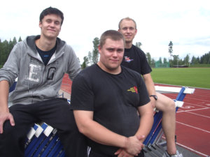 Pauli, Teemu ja Tommi Roininen, urheileva veljeskolmikko Lempäälästä.