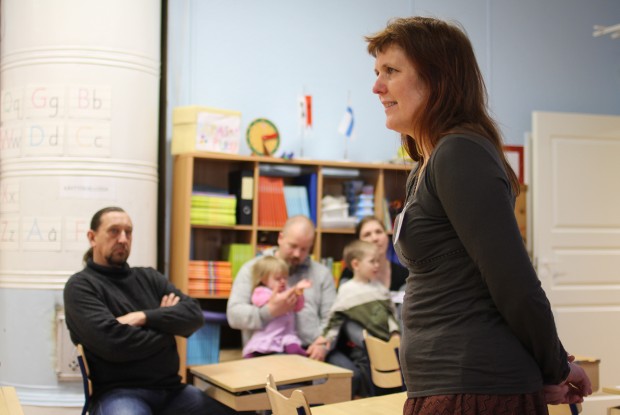 Vanhempainyhdistyksen puheenjohtaja Kirsi Salonen totesi, että pyrkimyksenä on saada steinerkoulu Onkemäelle vuoden 2016 syksyksi.