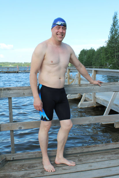 Pasi Rönkkö piti 27 vuotta taukoa uintiharjoittelustaan. Kuva: Erkki Koivisto