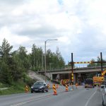 Miemolan uusi rautatiesilta siirretään paikalleen Lempäälässä – työt aiheuttavat juhannuksena poikkeusjärjestelyjä liikenteelle