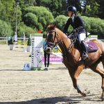 ”Koko kylän tapahtuma” – Ranskalainen viikonloppu houkuttelee Vaihmalaan hevosurheilun ystävät ja lajiin tutustujat