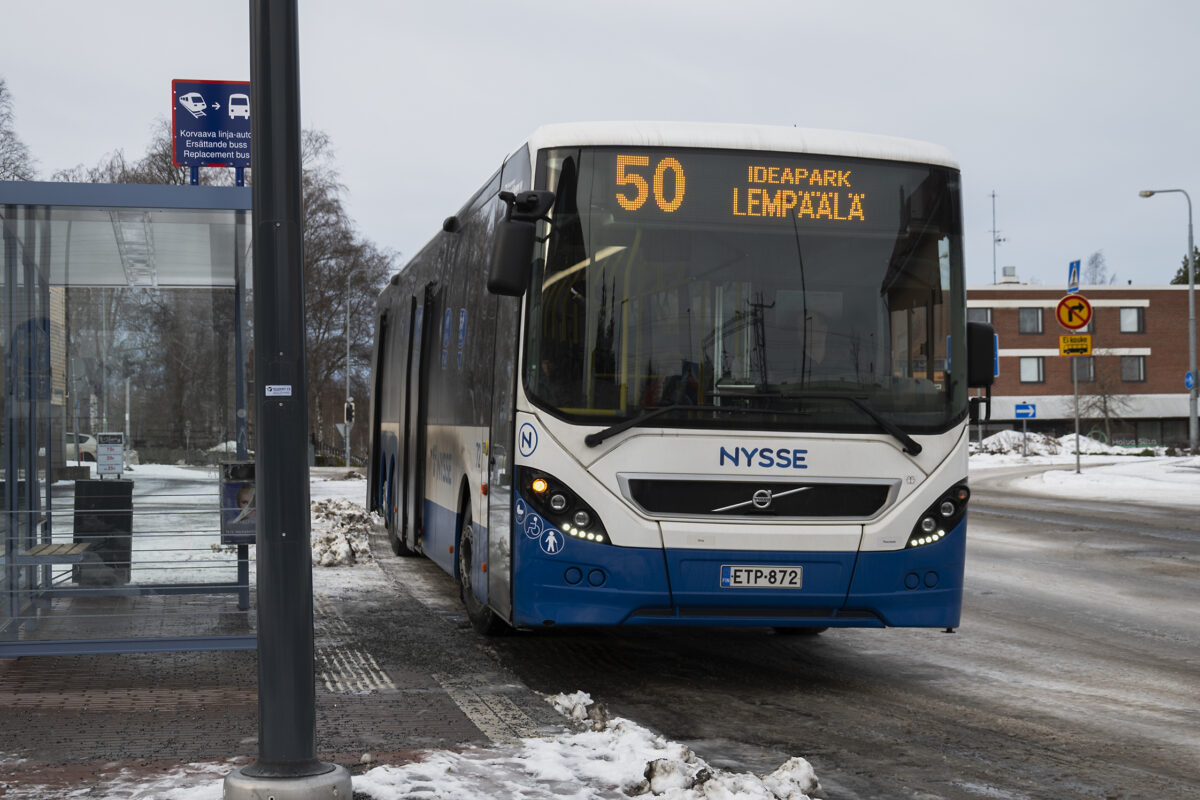 Nysse-lippujen hinnat nousevat – Linja 58 lakkautetaan Lempäälässä