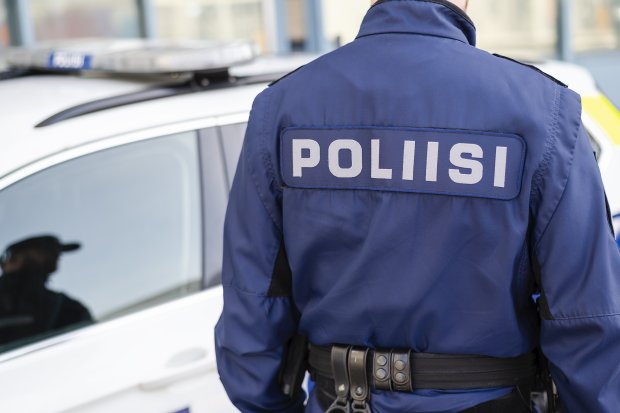 Hurja takaa-ajo Nokialta Pirkkalaan ja Vesilahteen – Kuski yritti paeta poliisia lopulta järveen