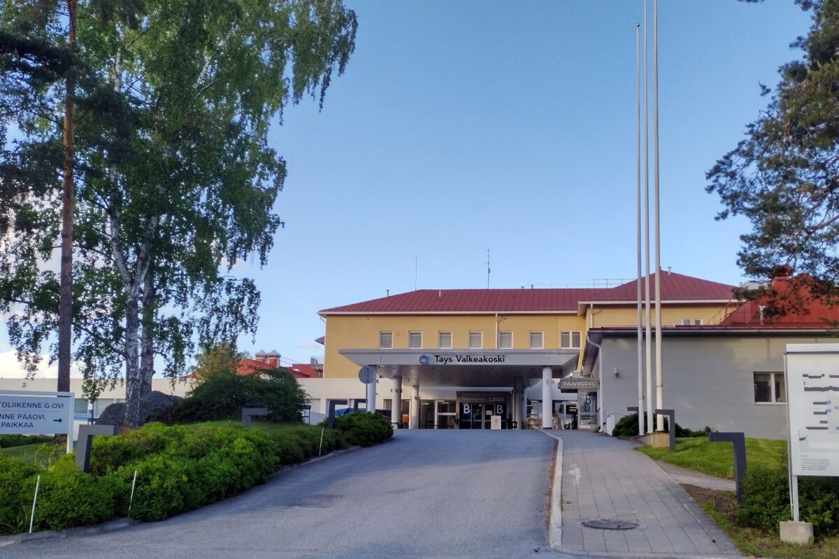 Tays Valkeakosken yöpäivystys lakkautetaan – Yöaikainen hoito siirretään koko Etelä-Pirkanmaalta Tampereelle Acutaan