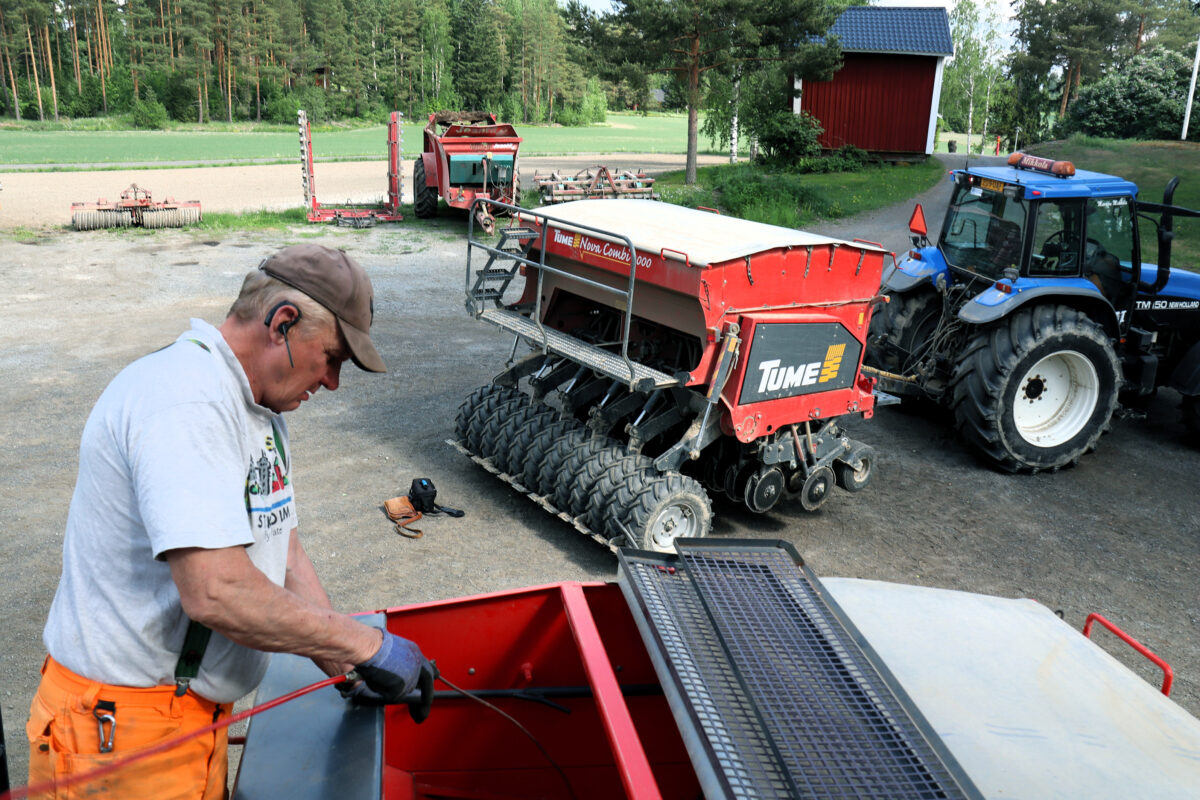 Kuivuus laskee sato-odotuksia, kevätkylvöt loppusuoralla