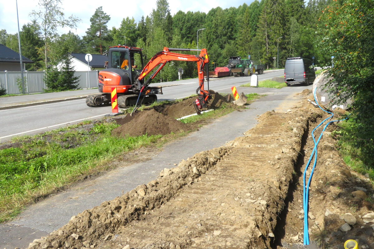 Lukijan kuva: valokuitua Kuljuun