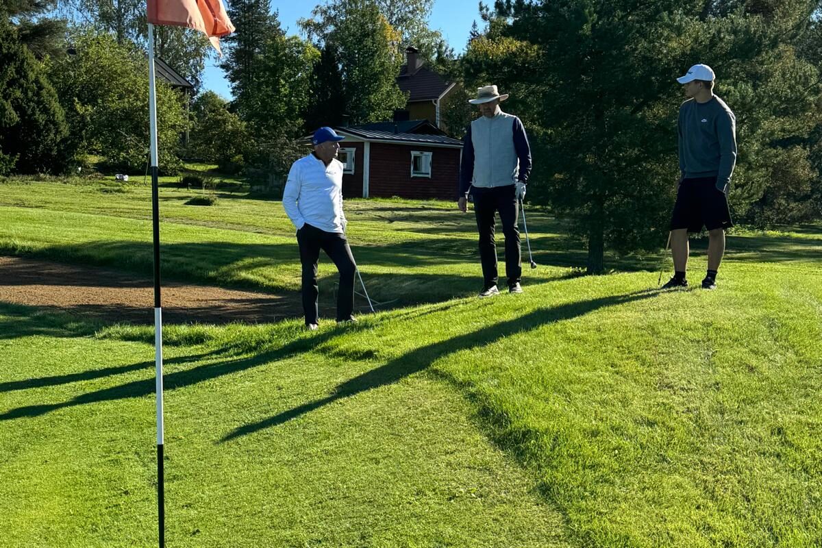 Viritetty golfkenttä haastoi pelaajia Lempäälässä